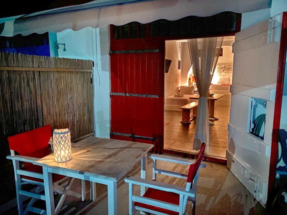 Milos Gem Suites Inn Пачаина Экстерьер фото